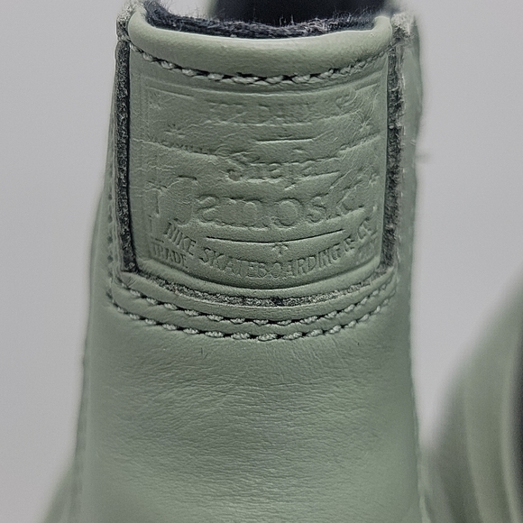 Men's NEW NIKE Zoom Janoski Slip on Mids - Picture 5 of 16